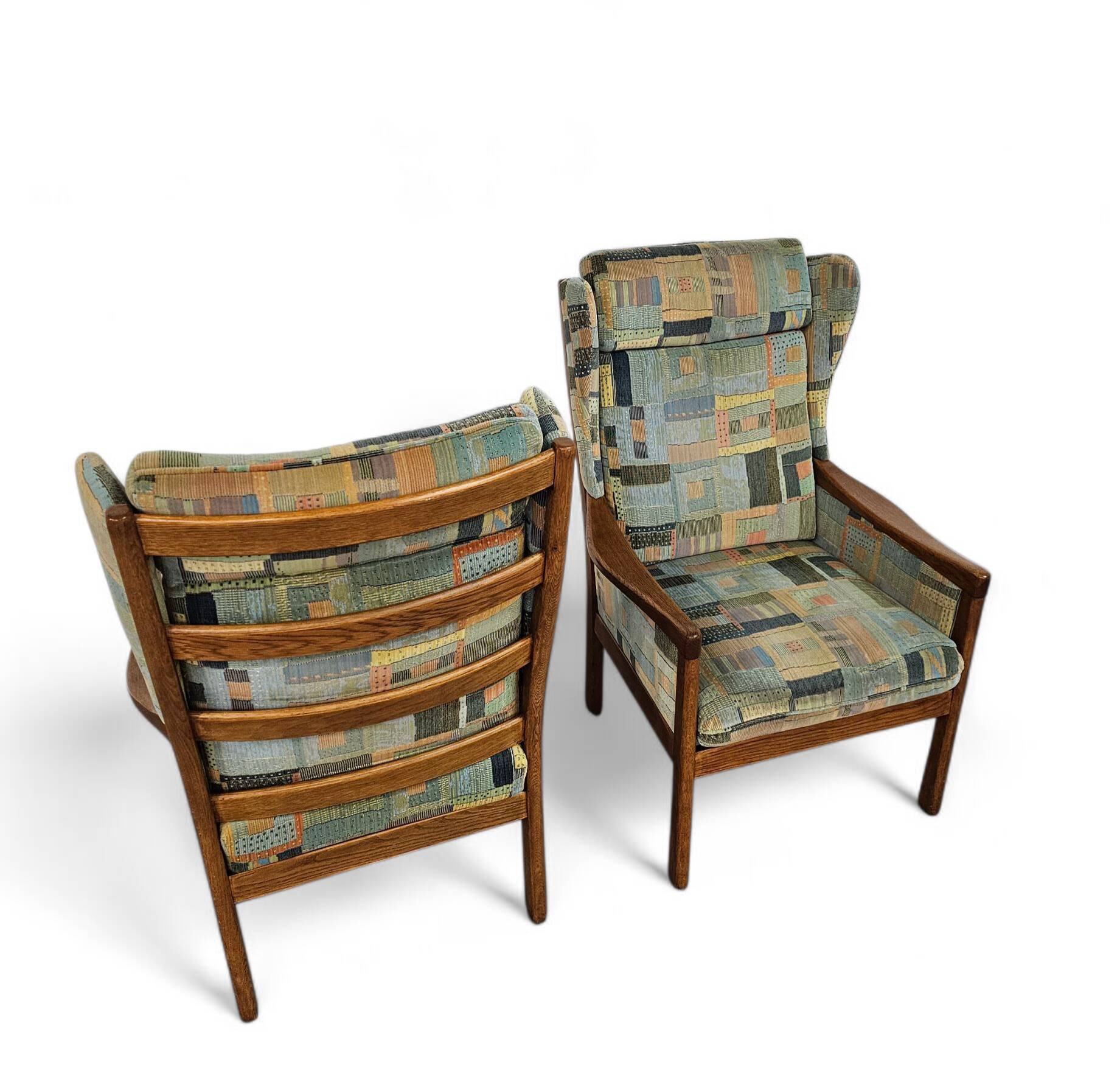 2 x Casala wingback / lounge / armchair in top condition / 4 small cushions / 1960s