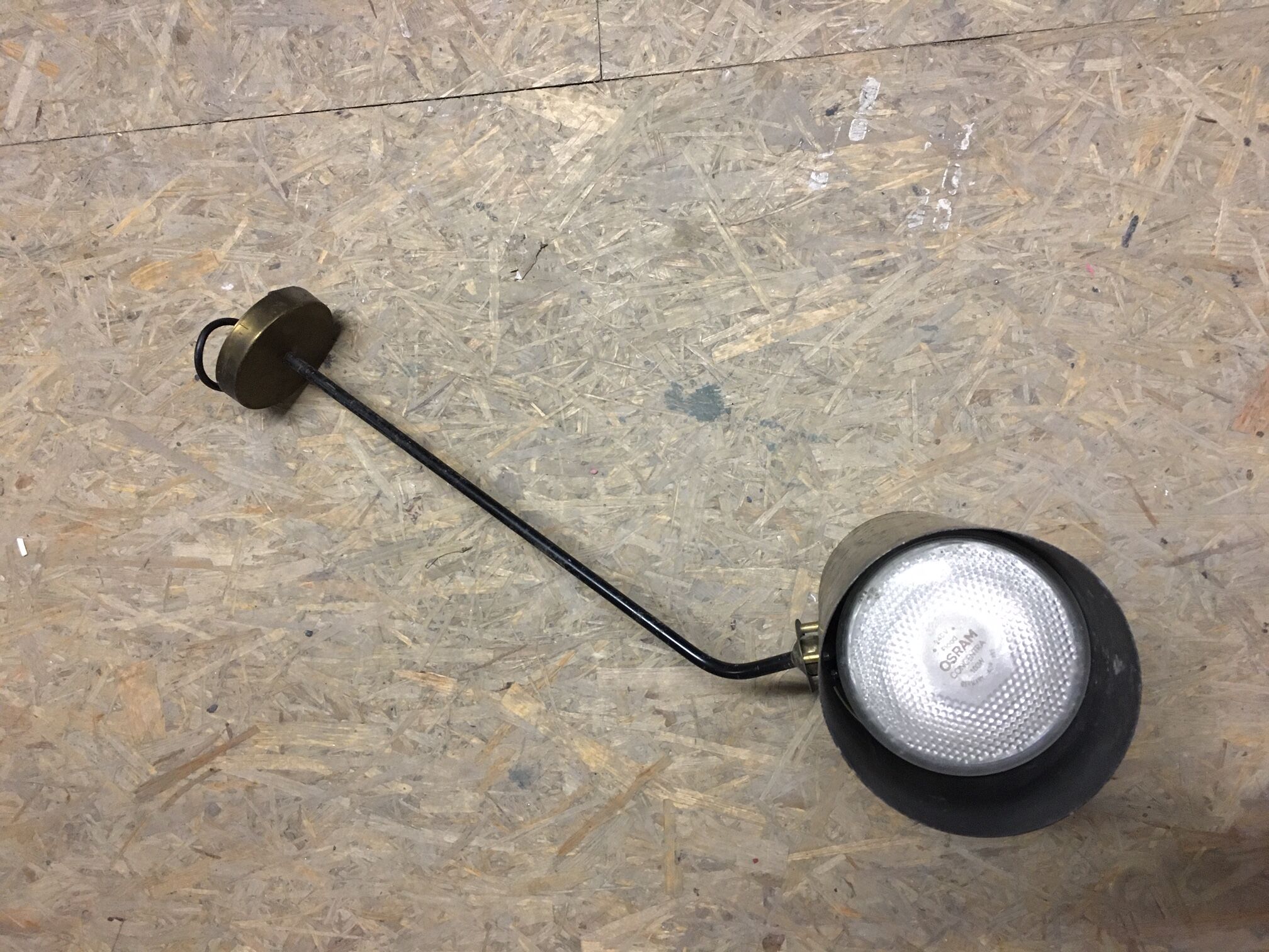 Light tube wall light