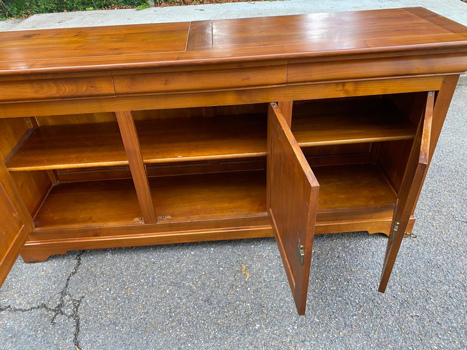 Buffet enfilade merisier massif 3 portes 3 tiroirs Louis Philippe