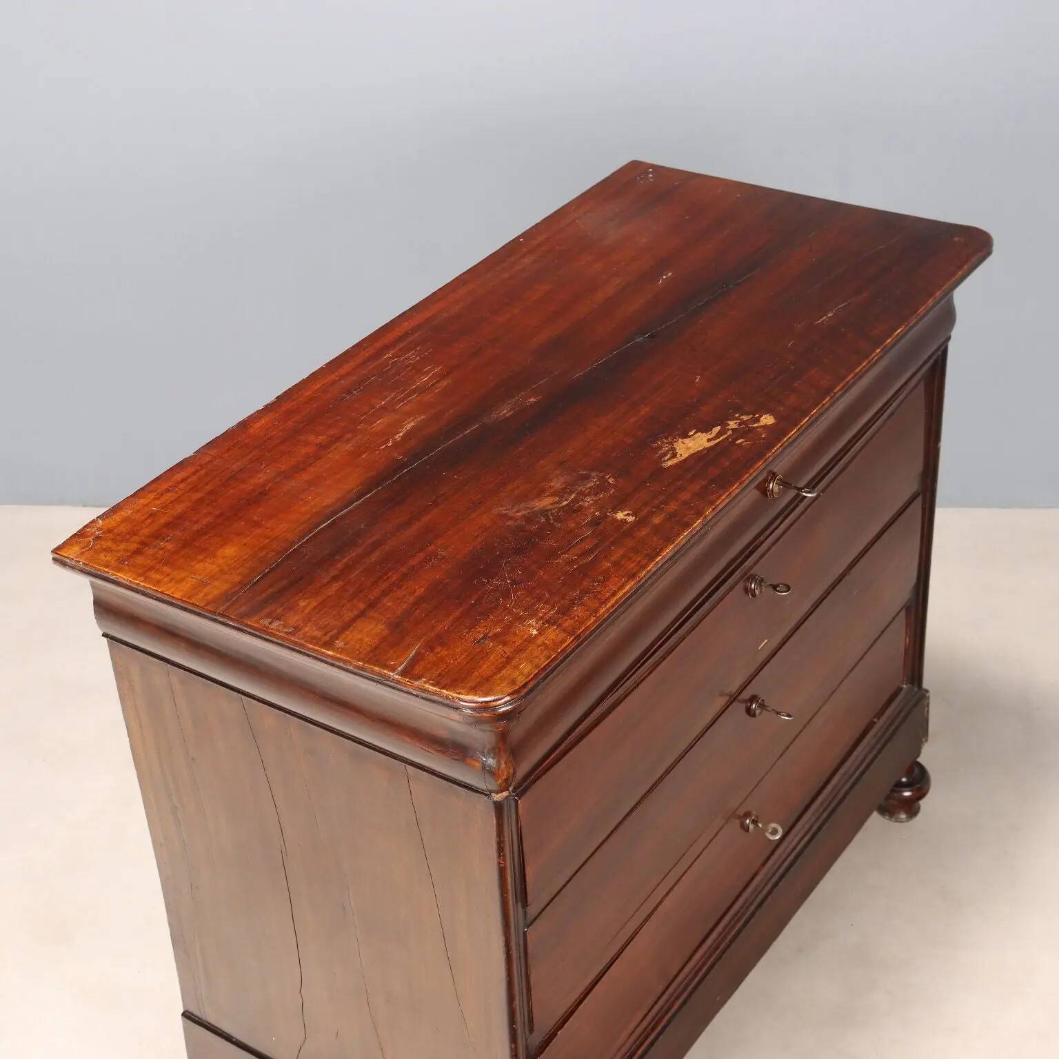 Antique Louis-Philippe walnut commode, 19th century