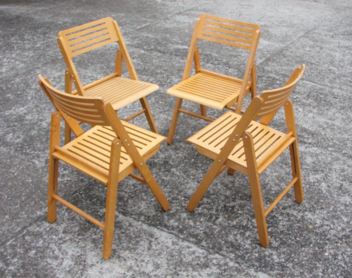 Lot de 4 chaises pliantes, années 1980