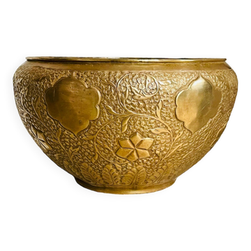 Brass planter