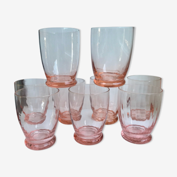 Lot de 9 verres à eau roses années 60-70