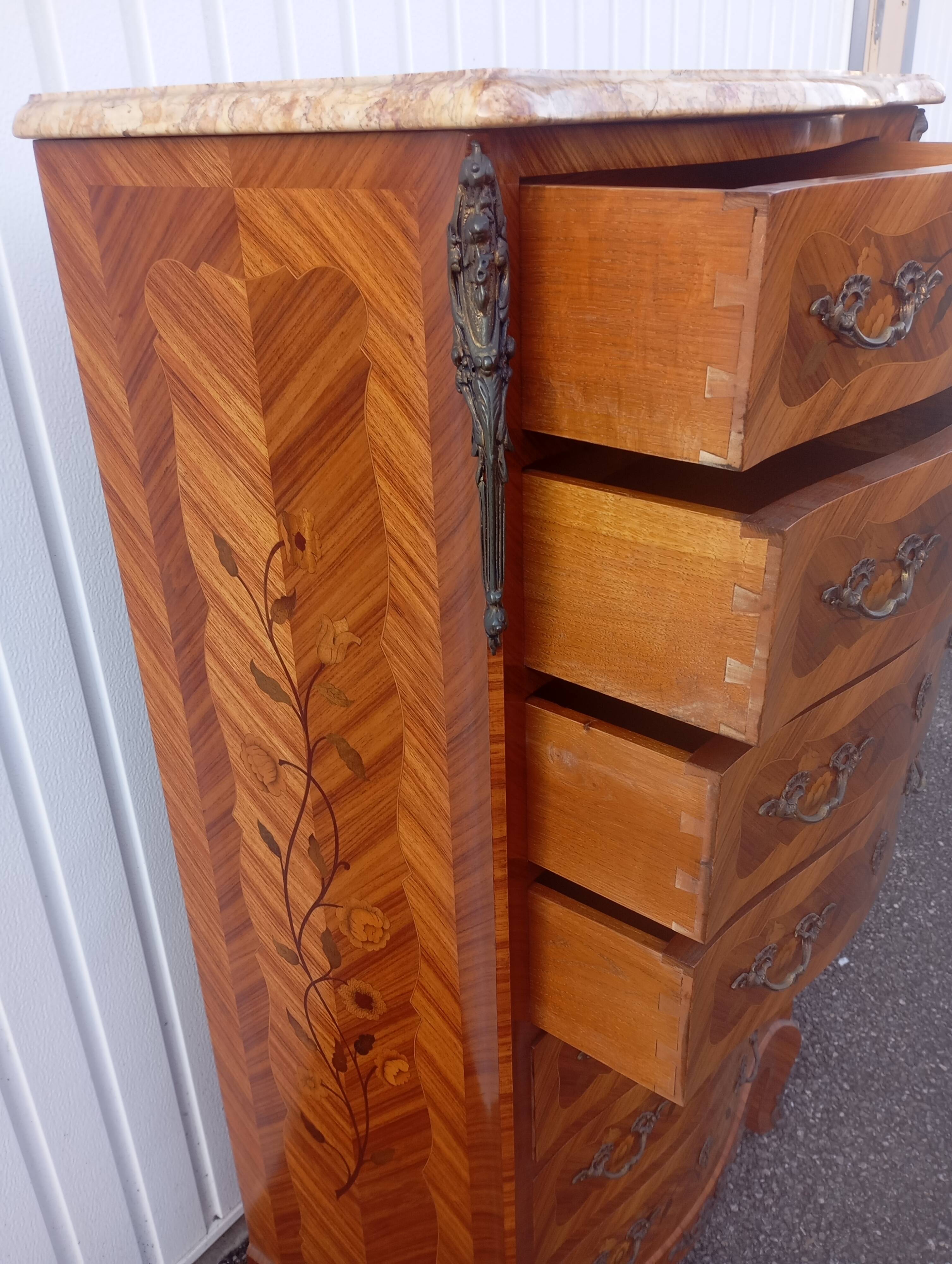 Louis XV style chest of drawers