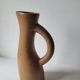 Sandstone pitcher