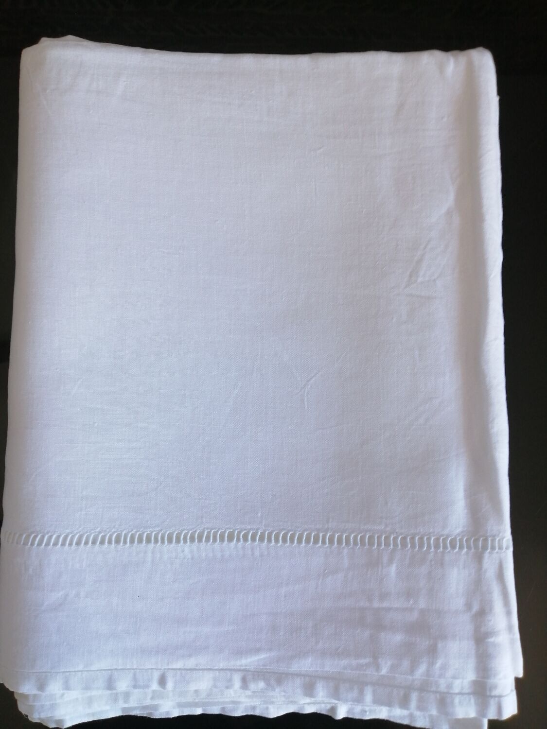 Openwork linen sheet