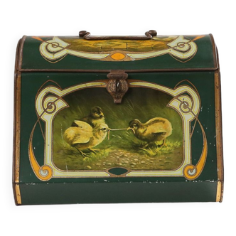 Art Nouveau tin can with small chicks 1920