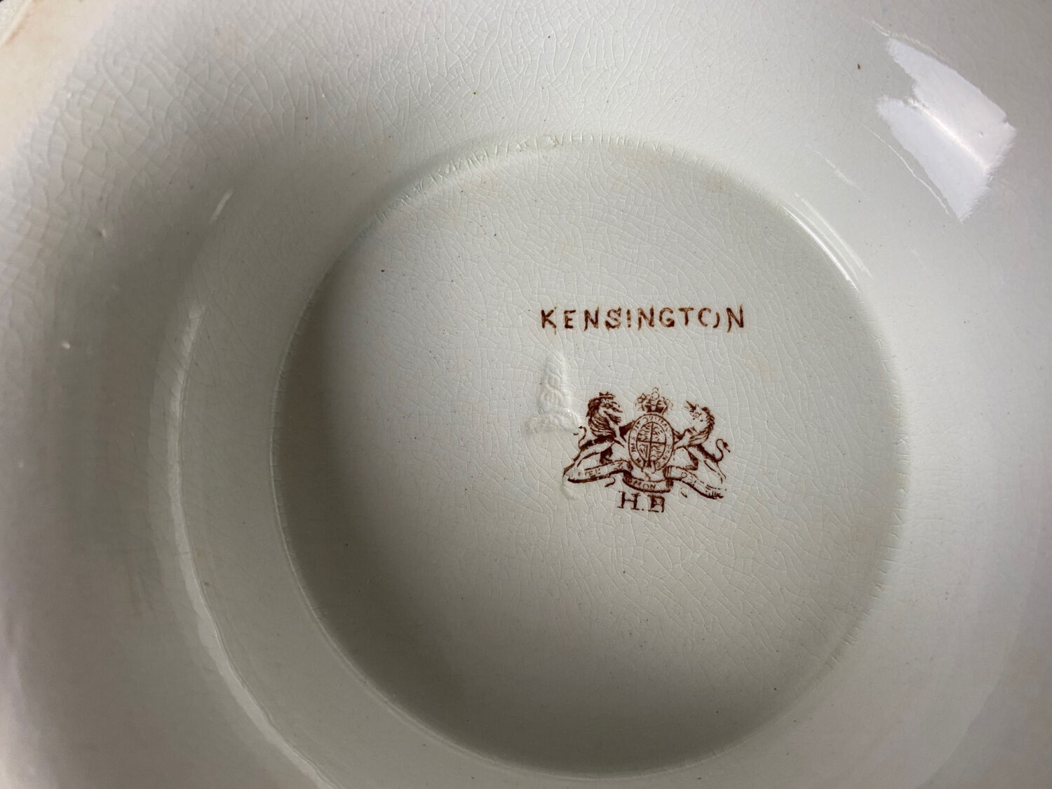 Old English iron earth pedestal dish