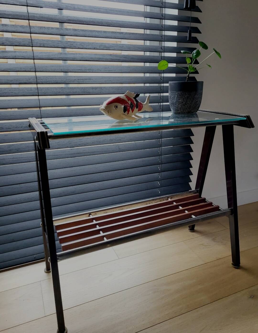 Bijzettafel vintage de plantentafel, vermoedelijk Zuenelli, jaren 1960