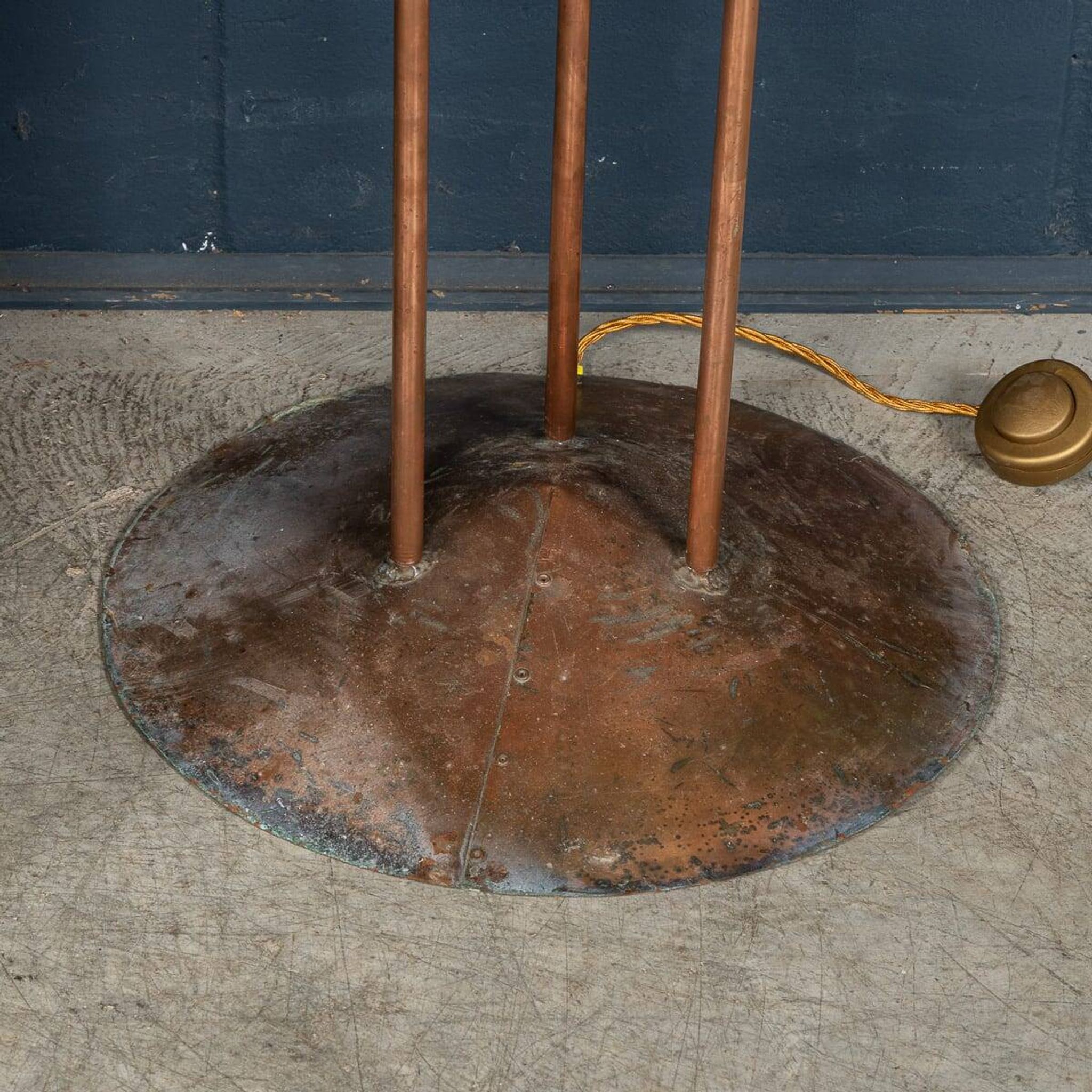 Vintage 20thc italian brass floral floor lamp c.1970