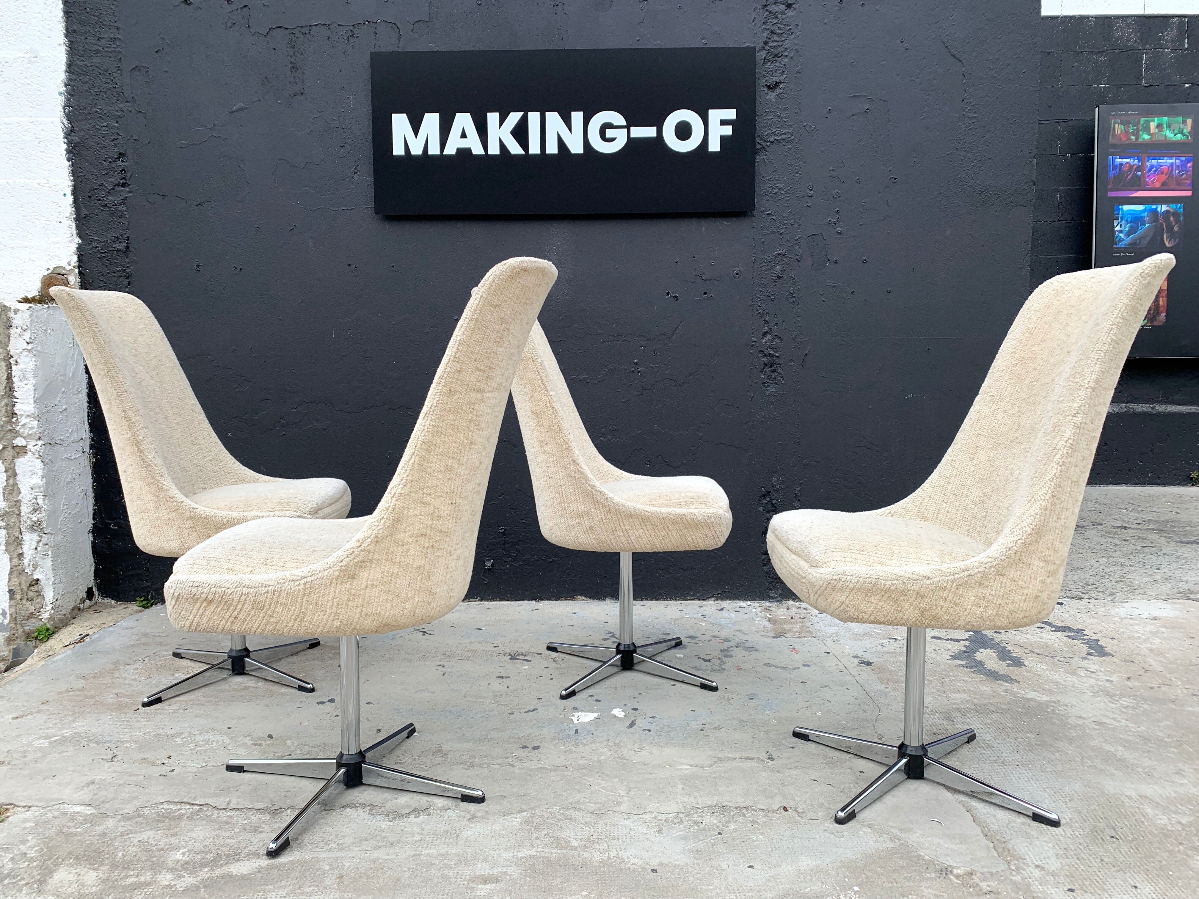 Set of 4 swivel chairs 70s