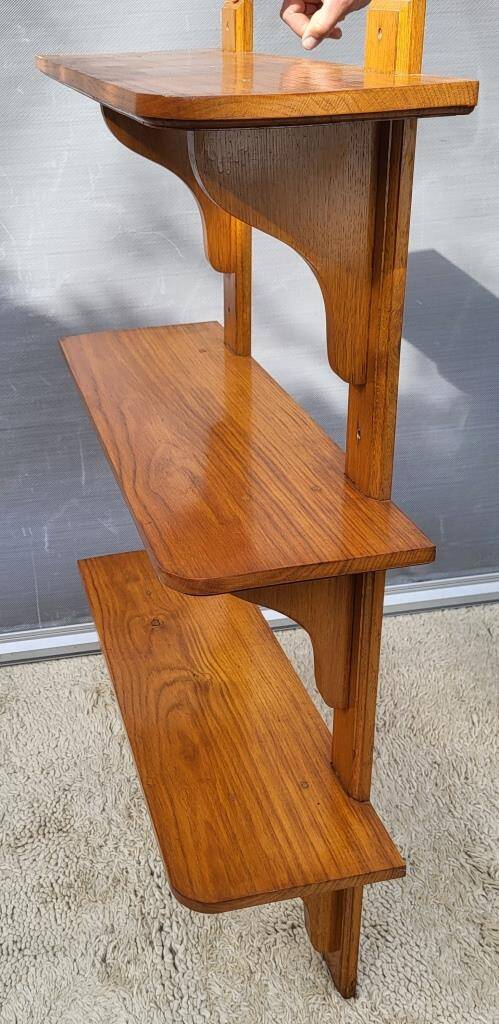 3-shelf oak wall shelf