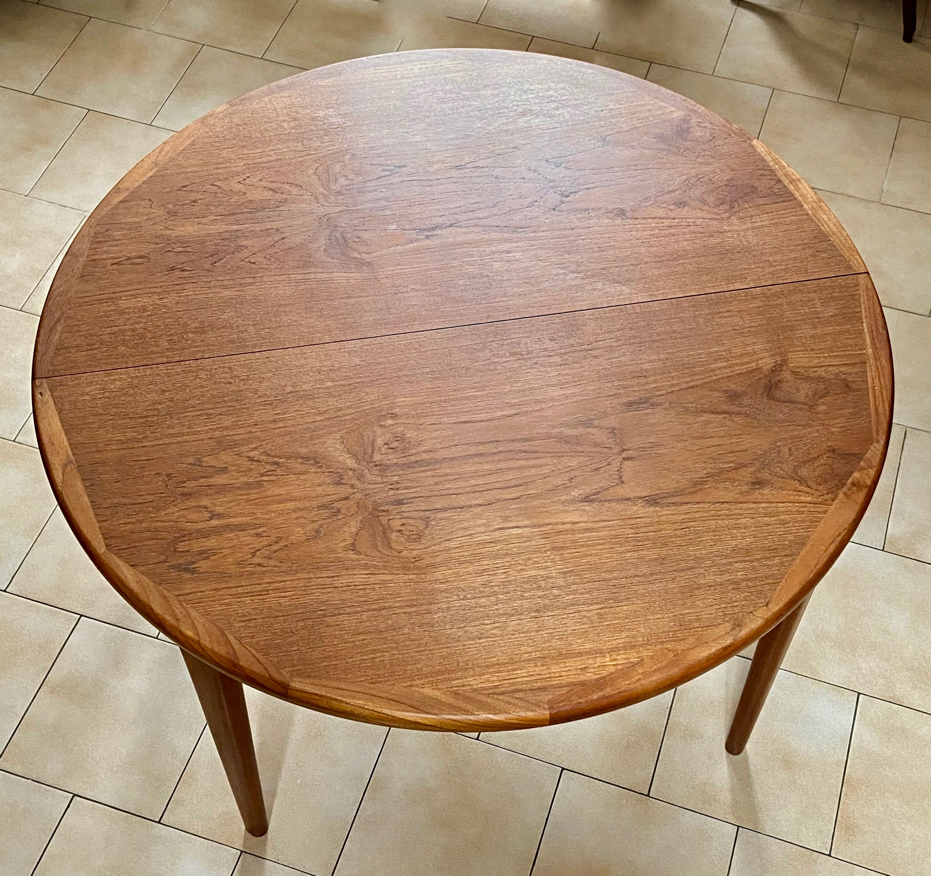 Danish teak-VV dining table Møbler Spøttrup -Vintage 1960s