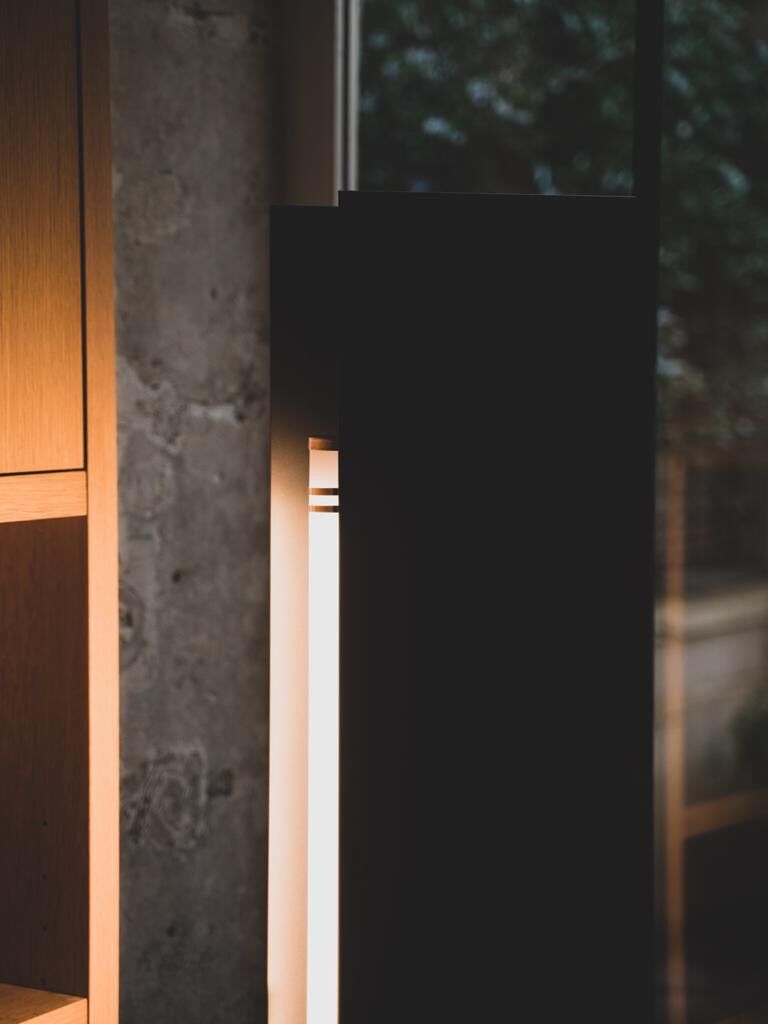 Maud Supplies Neon Lamp Lamp