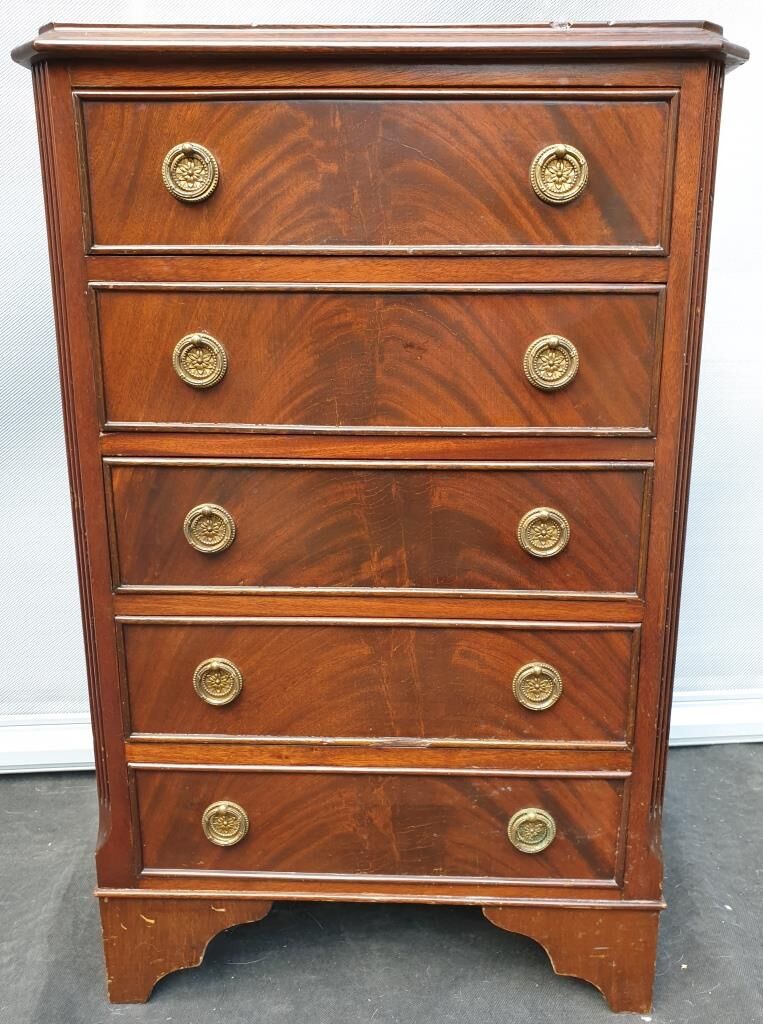 English mahogany georgian style dresser