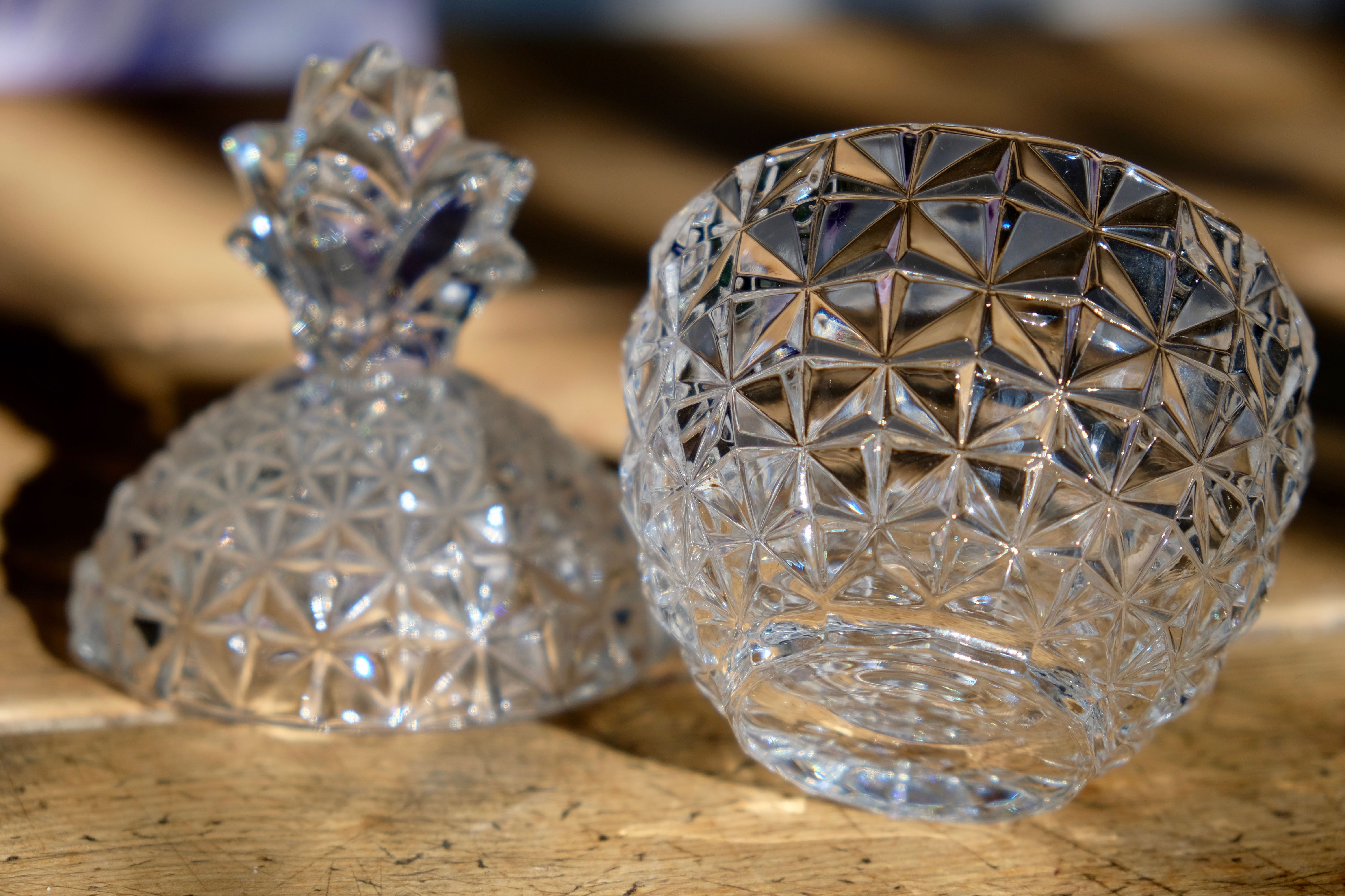 Pineapple cut crystal