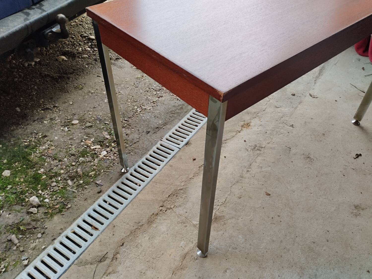 Vintage table designed by Alain Richard