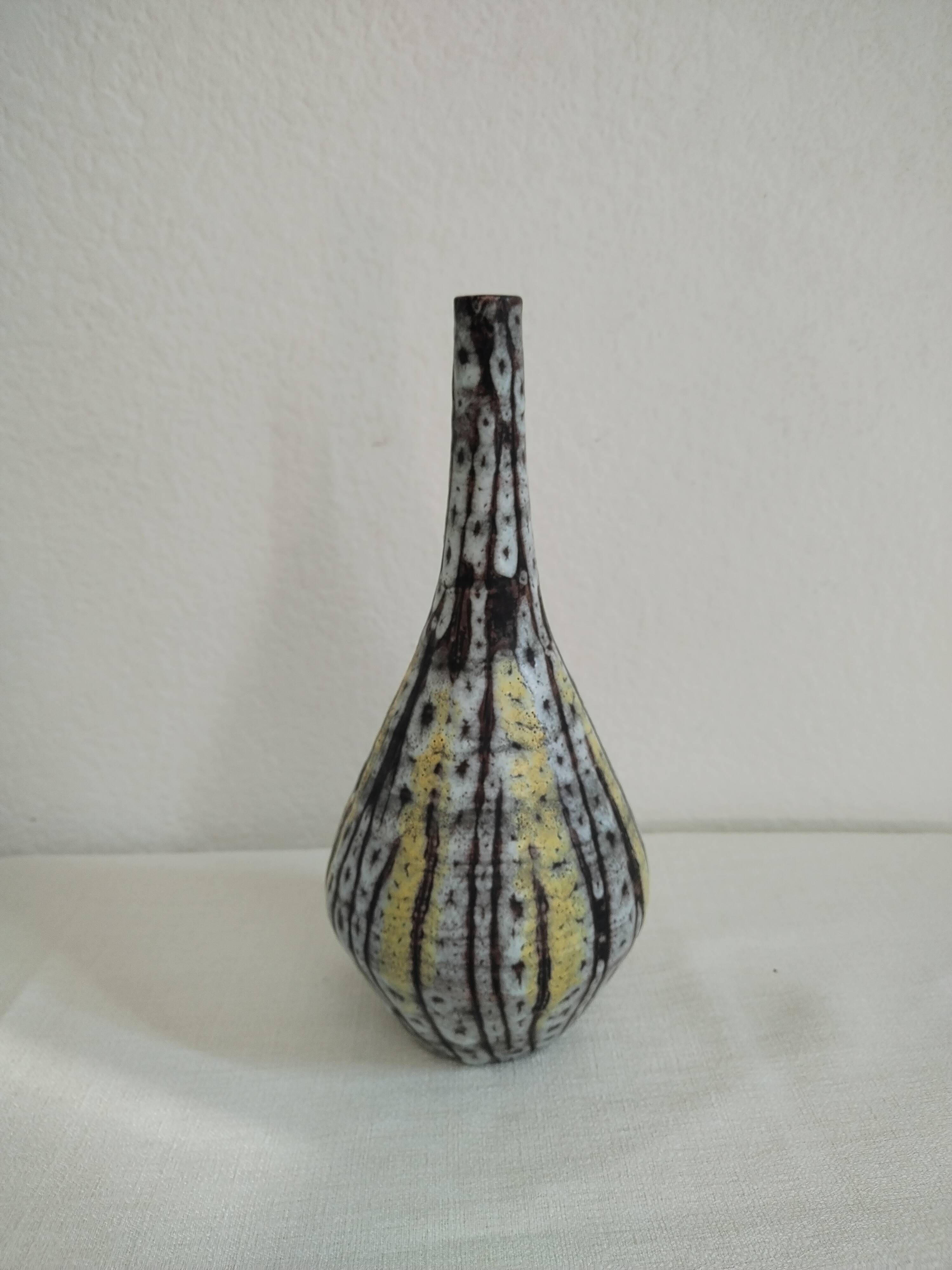 Camos Vallauris glazed ceramic soliflore vase, signed, 25 cm