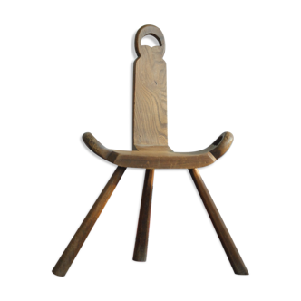 Rustic tripod Chair