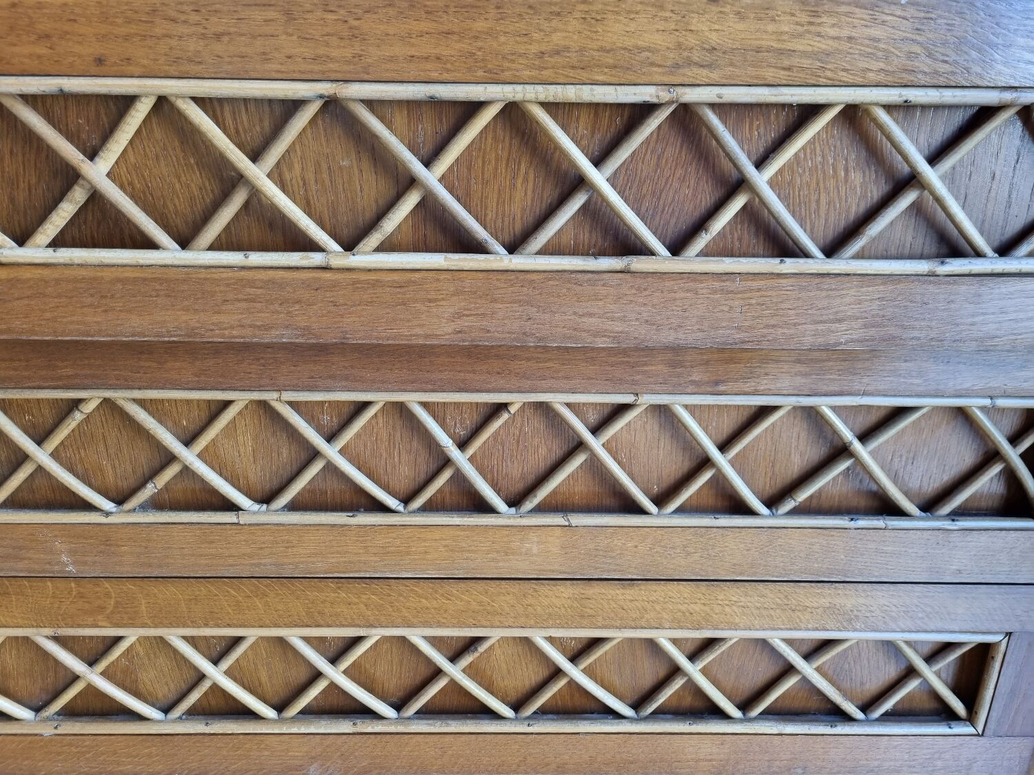 Commode rotin de 1970
