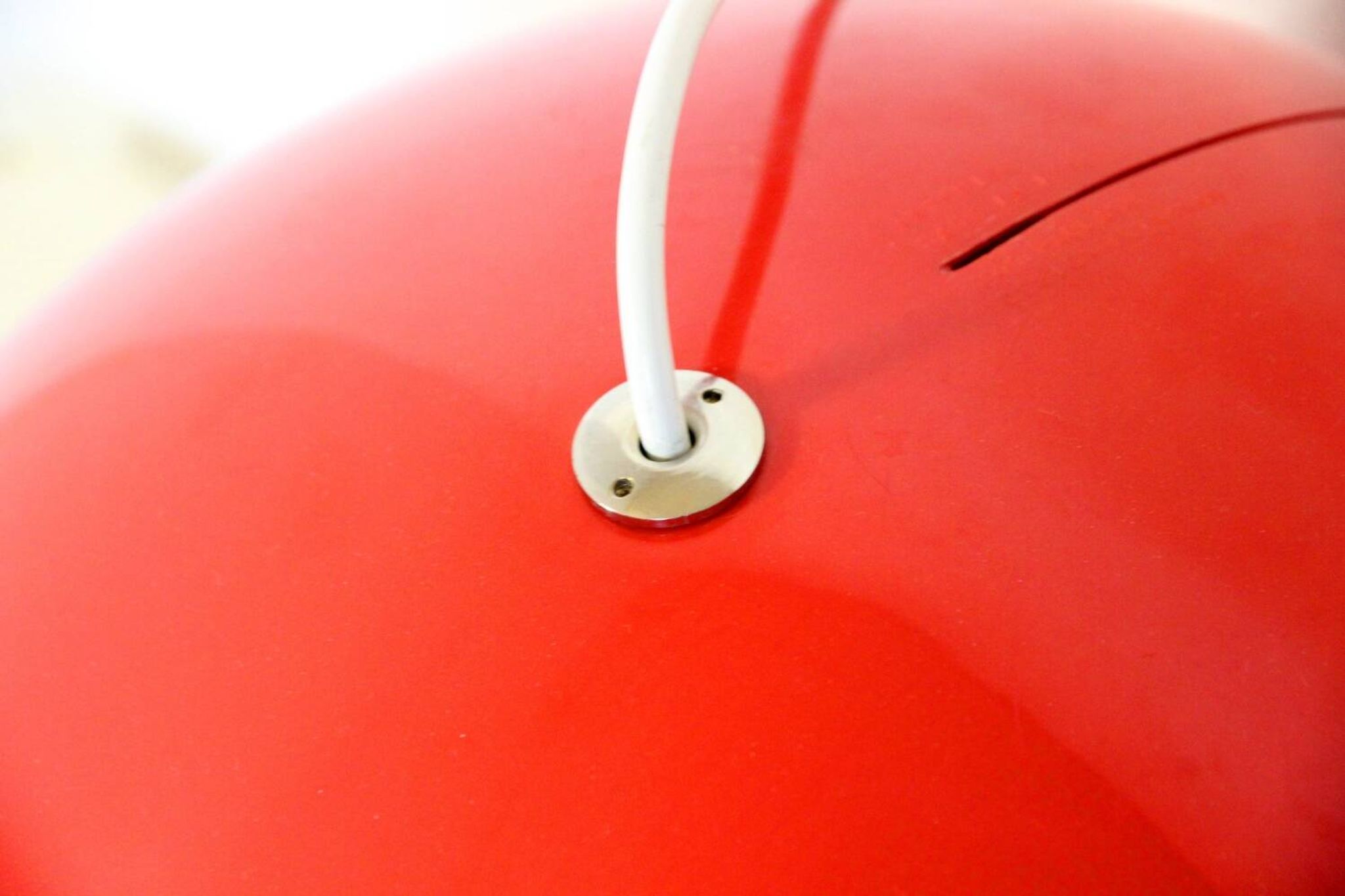 Lampe Artemide Pallade rouge, années 70