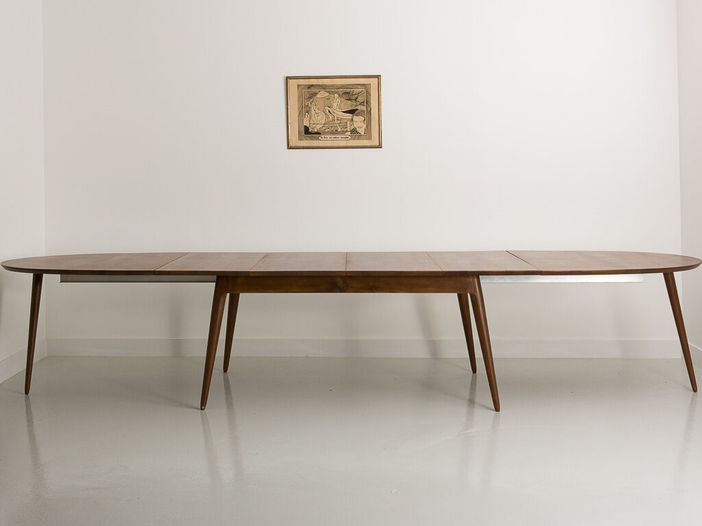 Custom-made solid walnut dining table with 4 extensions, for 6 to 16 people