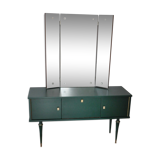 Hairdresser 60 years