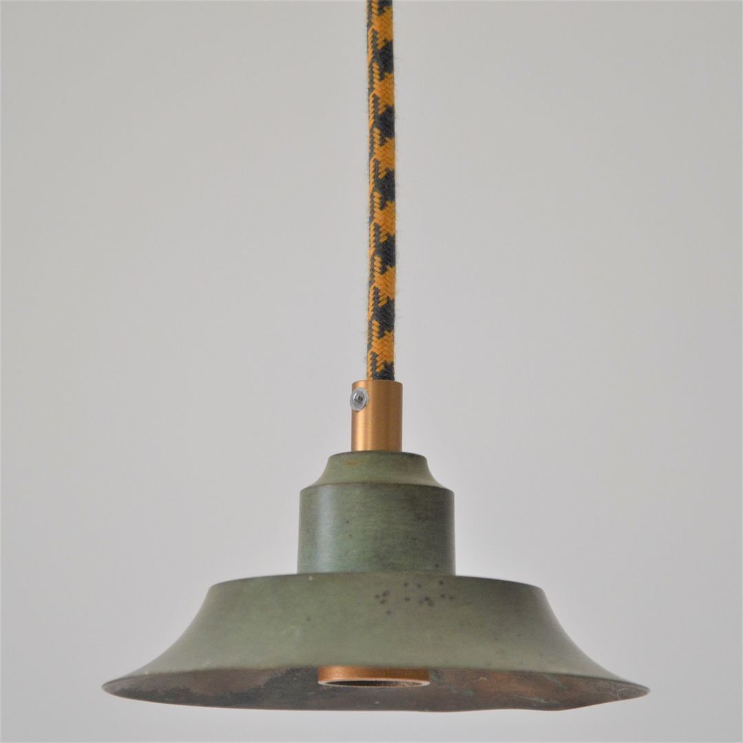 Green lamp and wooden support