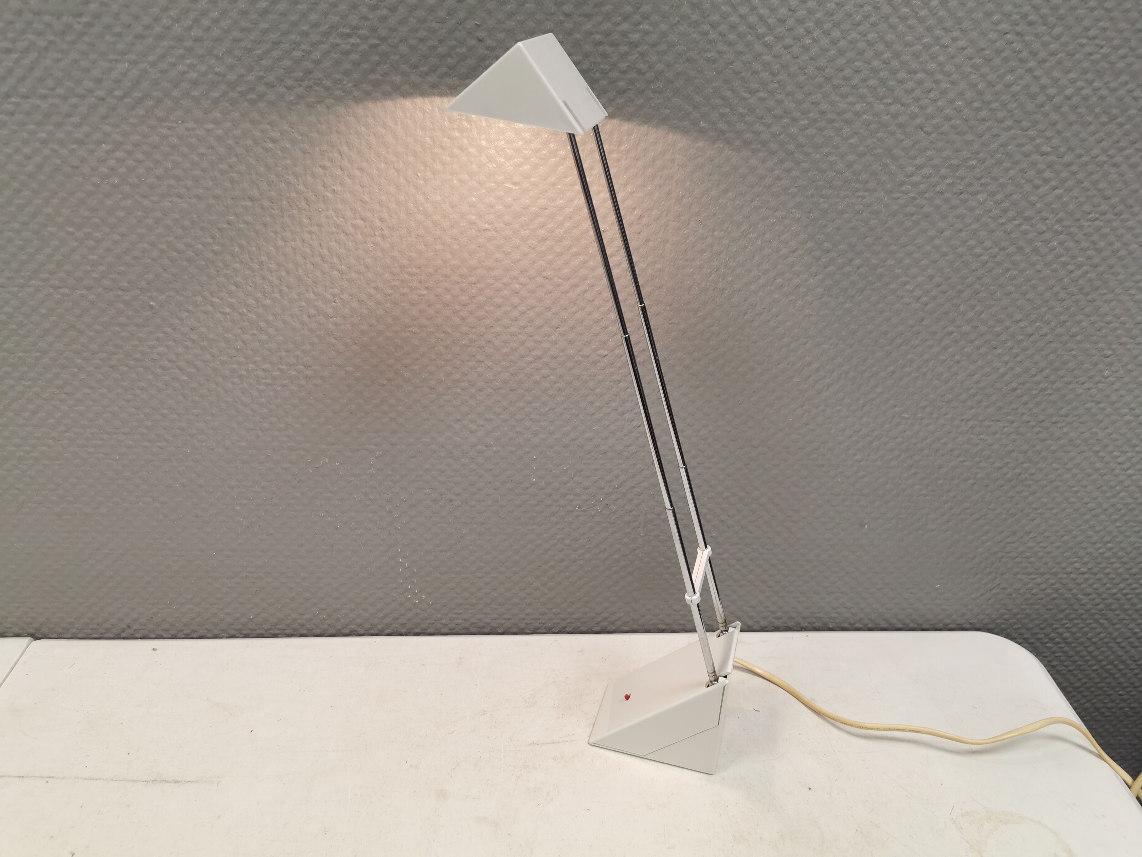 Vintage minimalist white telescopic adjustable lamp from Ikea Sweden 1991