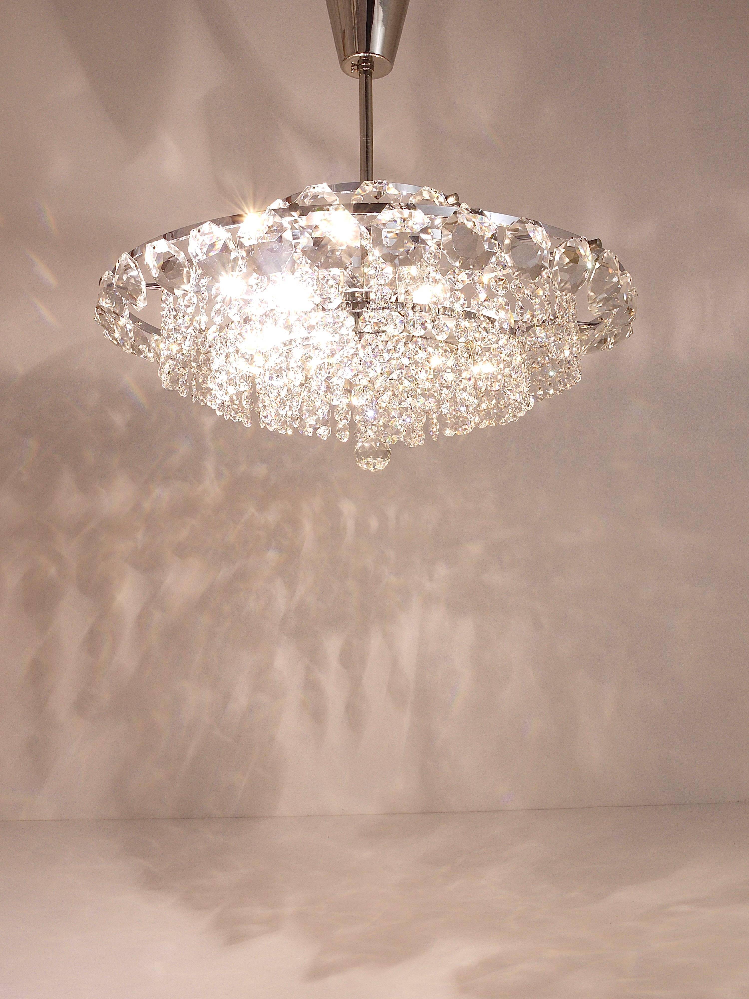 Diamond-cut faceted glass chandelier Bakalowits Vienna, Austria, 1950s