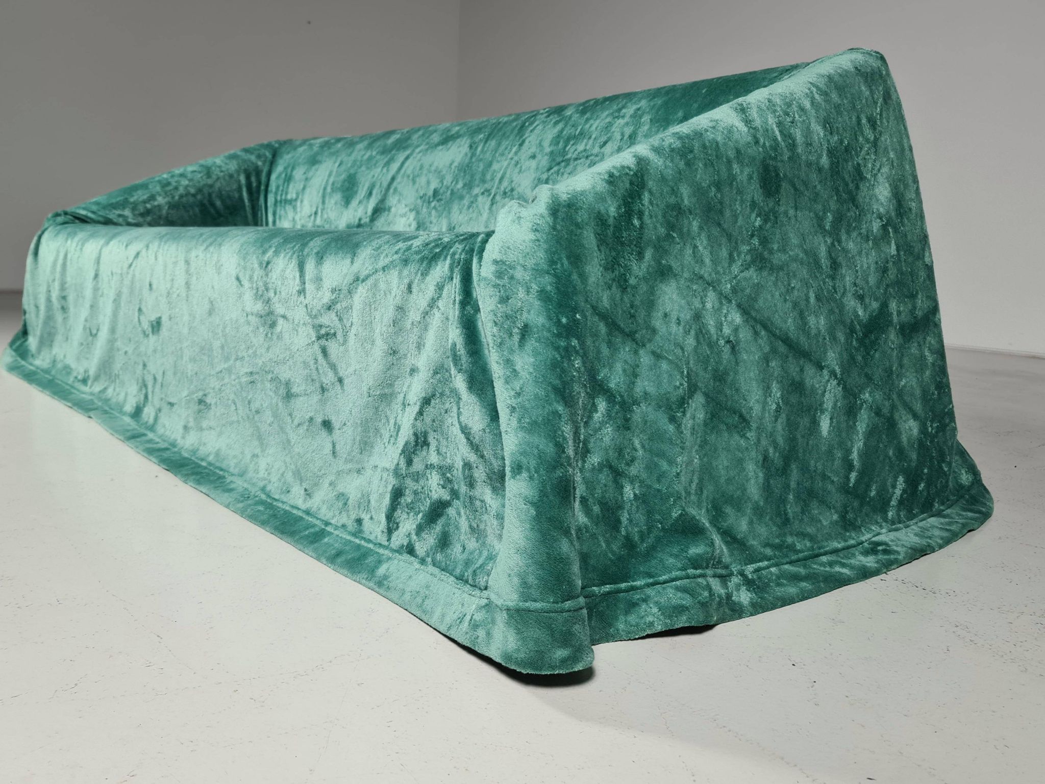 Mantilla Canapé Kazuhide Takahama for Simon Gavina, 1970