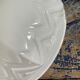 Applique vintage en opaline blanche