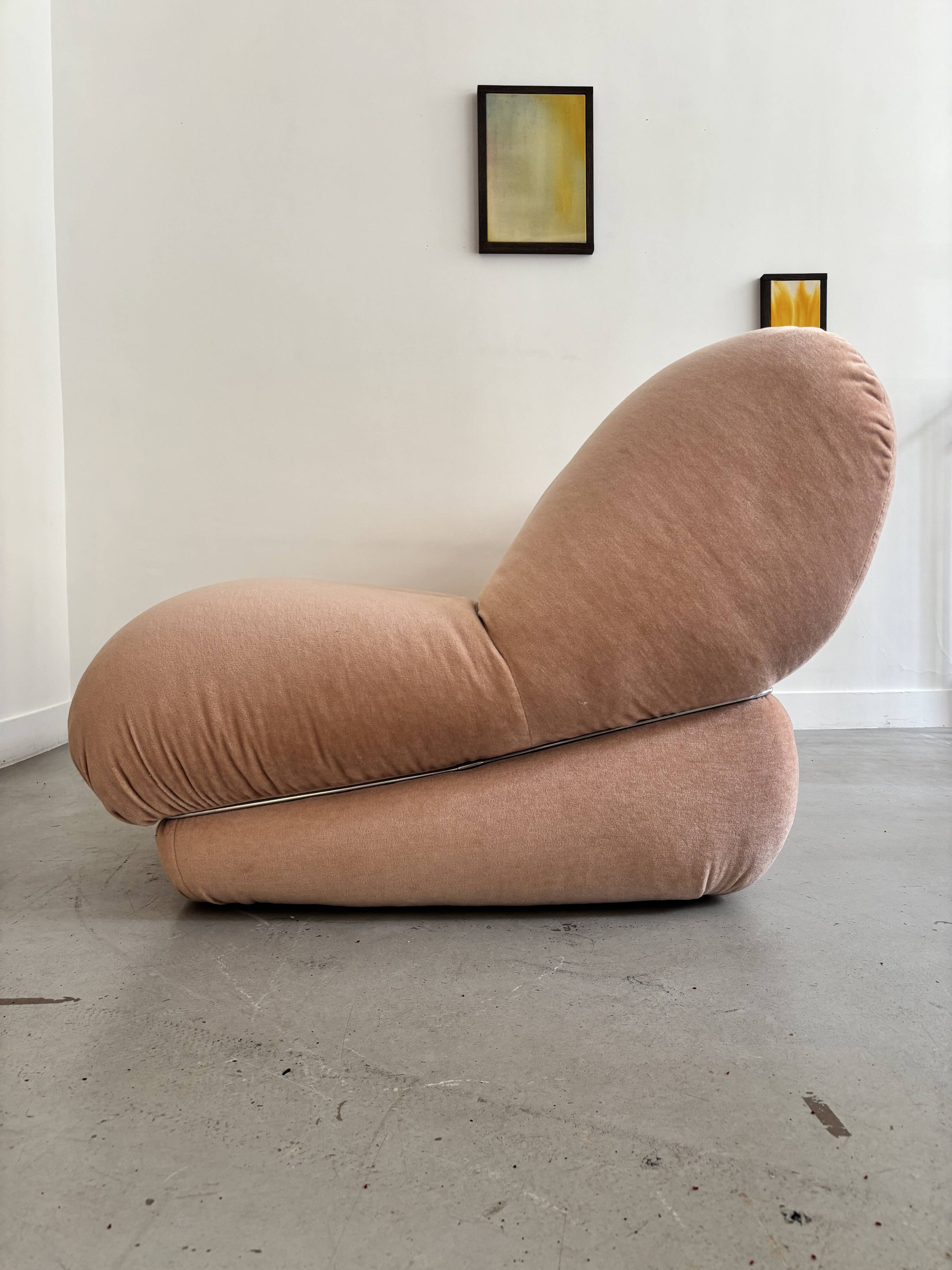 Steiner sofa and pouf
