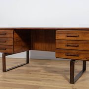 Mid-Century Rosewood Freestanding Desk by Torben Valeur & Henning Jensen for Dyrlund, 1960s