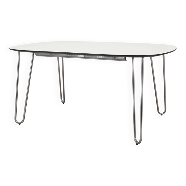 Table blanche, design italien, années 1990, production : Italie