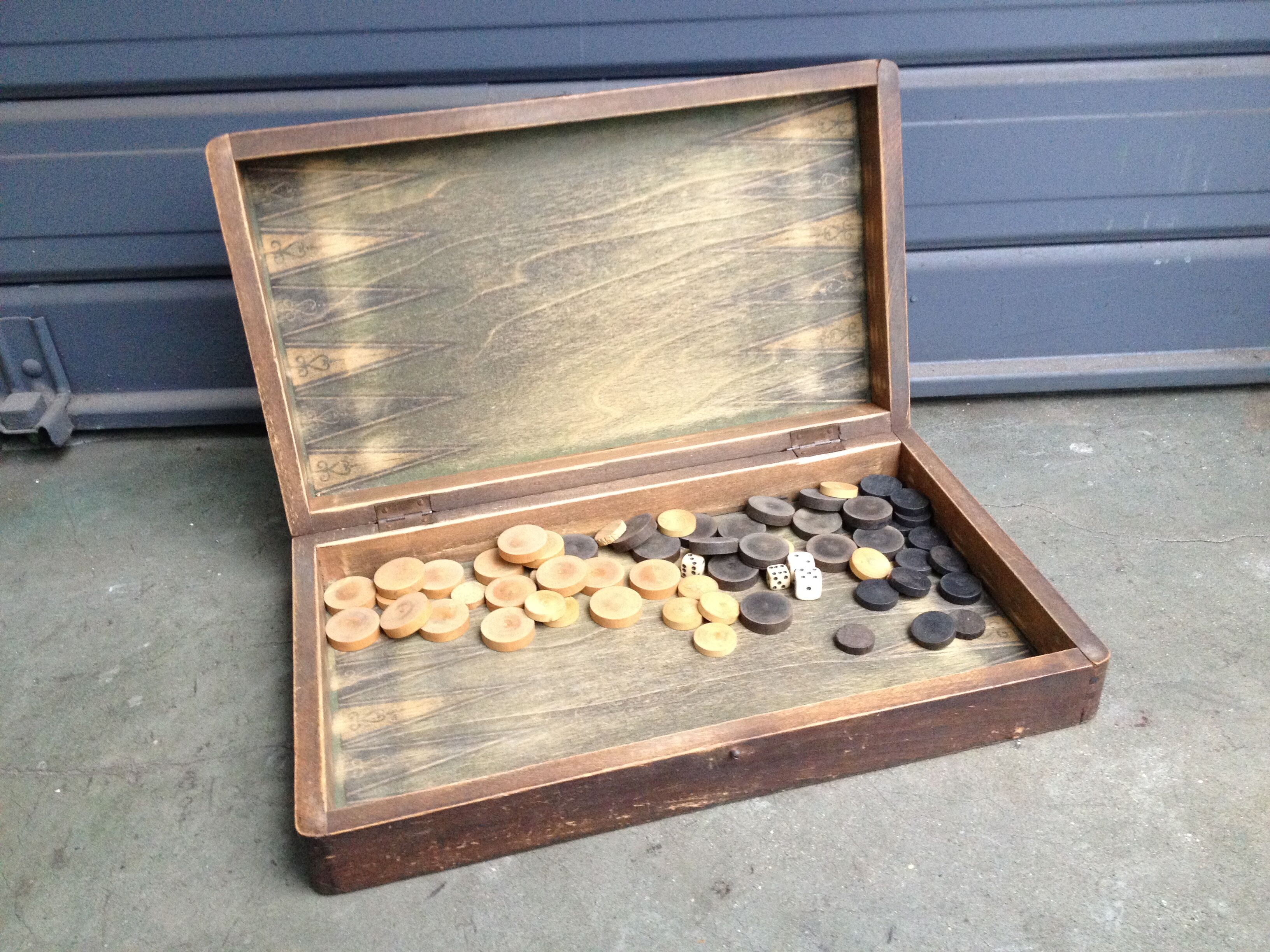 Set Old backgammon and wooden ladies game