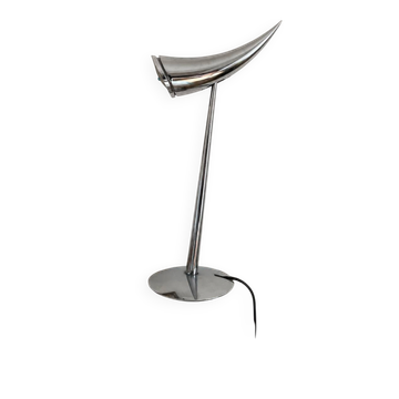 Ará lamp by Philippe Starck for Flos