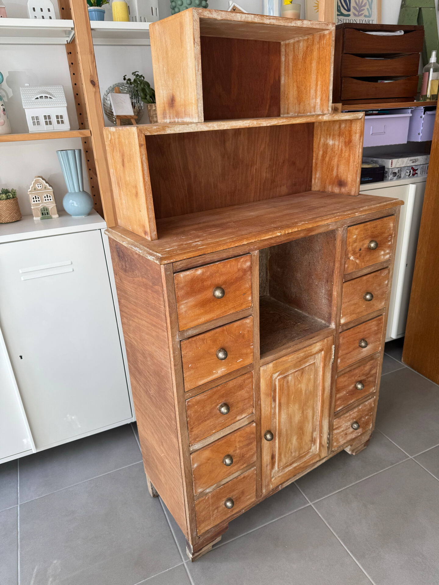 Vintage style buffet - workshop furniture