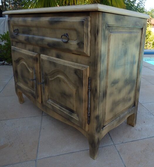 Low cabinet with two doors, a large drawer and its top which lifts up in solid wood