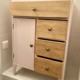 Storage cabinet