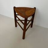 Tabouret tripode triangle