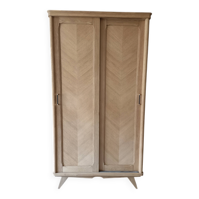 Armoire/penderie portes coulissantes et pieds compas