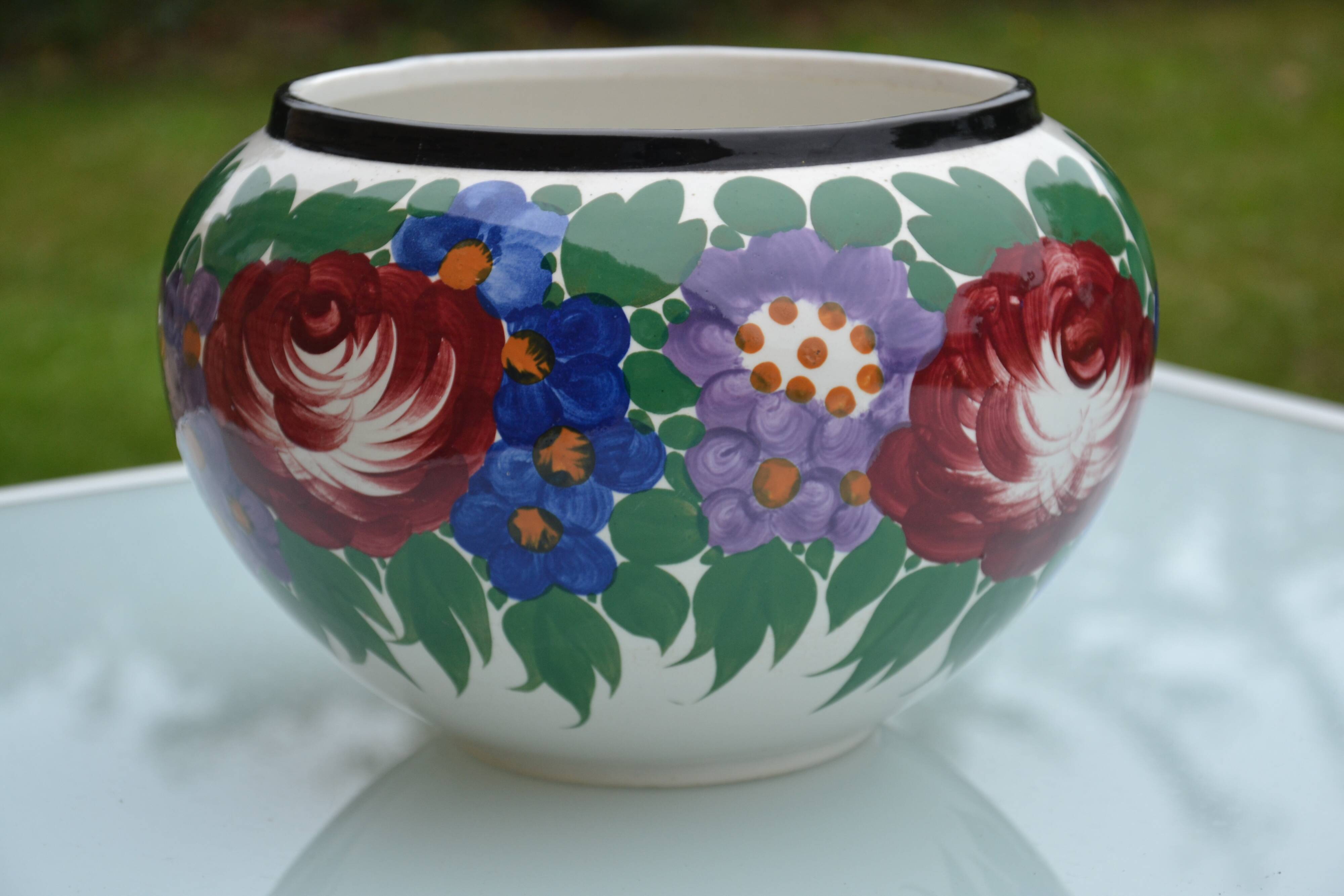 Moulin des loups ceramic flowerpot