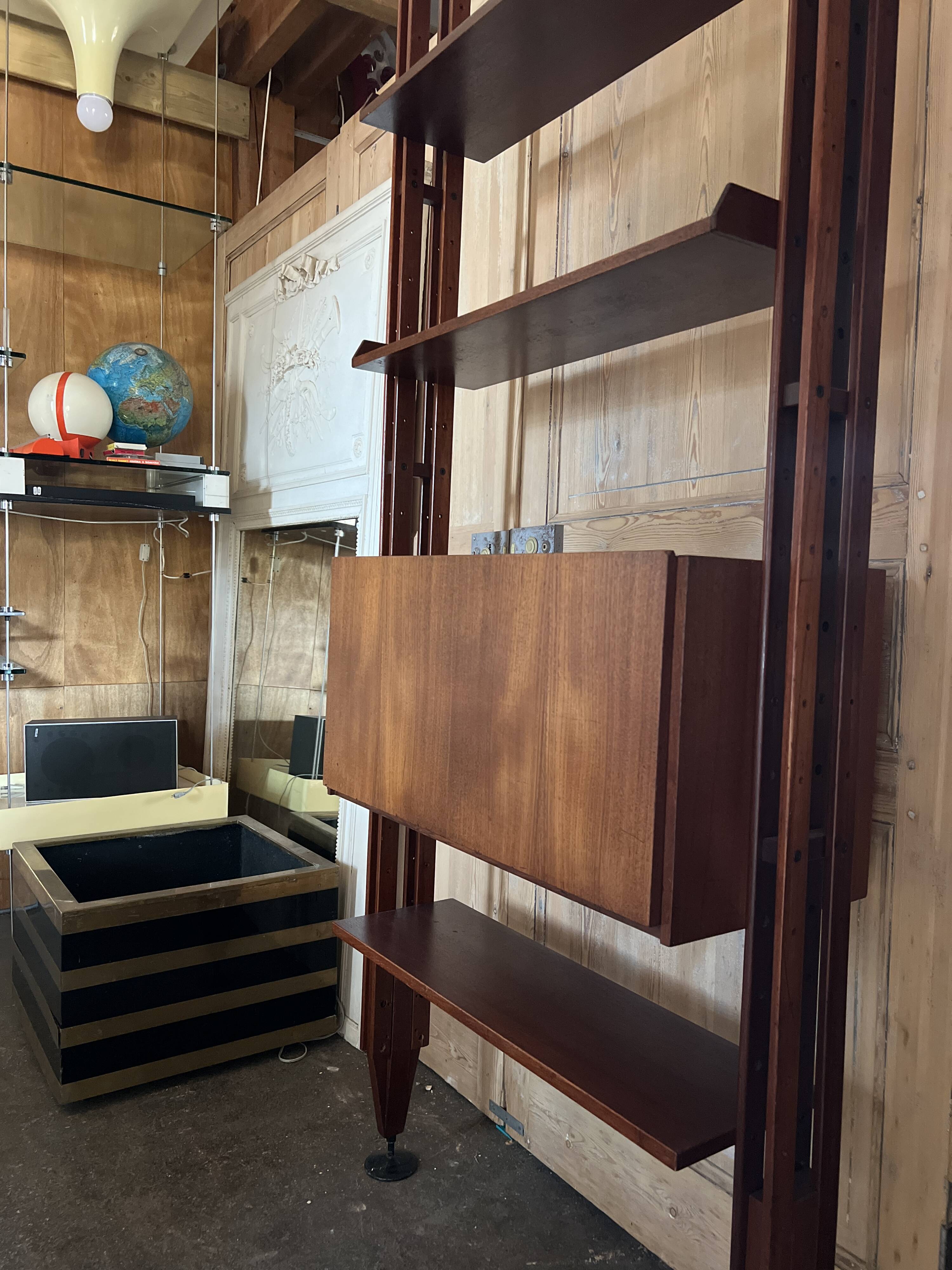 Library Lb7 by Franco Albini