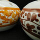 Tandem de vases pique-fleurs en céramique italienne
