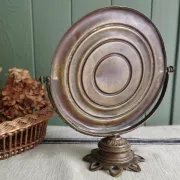 Small tabletop psyché mirror in brass