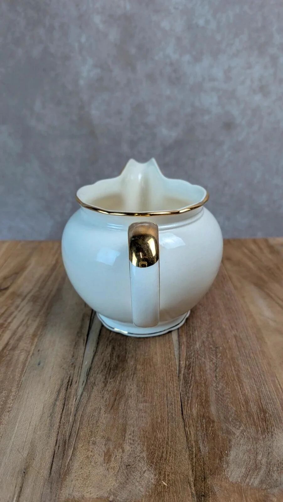Small milk jug Villeroy & Boch with gold trim – vintage