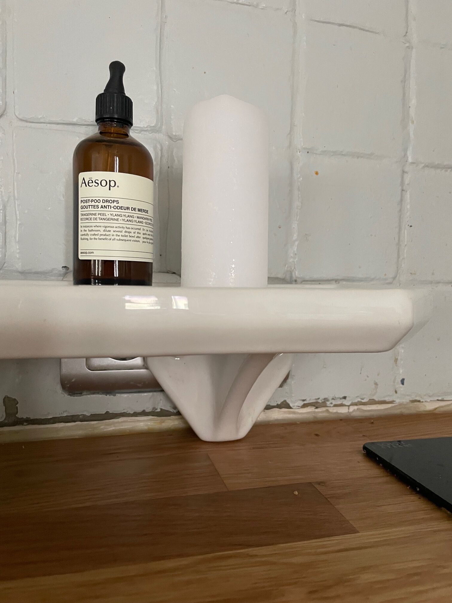 Bathroom tablet from the 50s