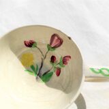 Tasses et sous tasse peint à la main de fleurs ancienne