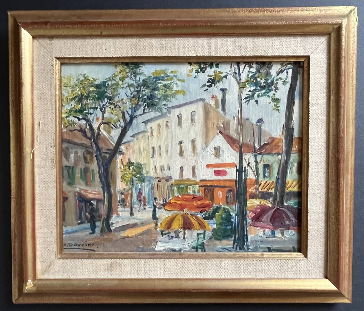 Oil on canvas: Place du mound